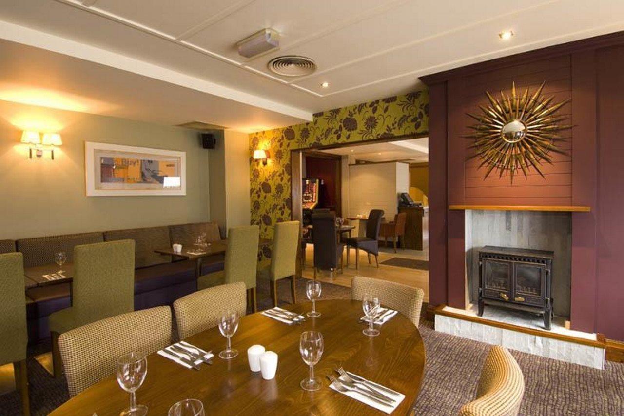 Premier Inn Manchester City Centre Екстер'єр фото